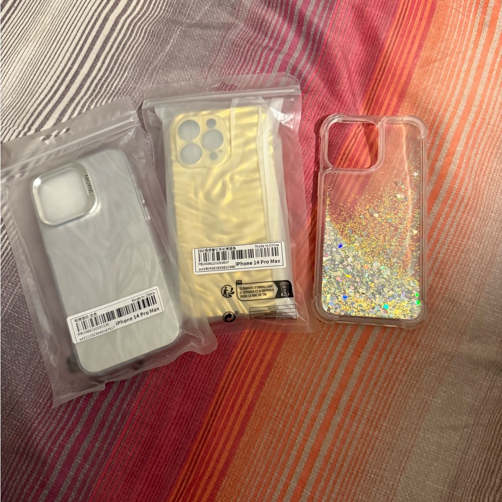 Glittery Clear Phone Case for iPhone 14 Pro Max